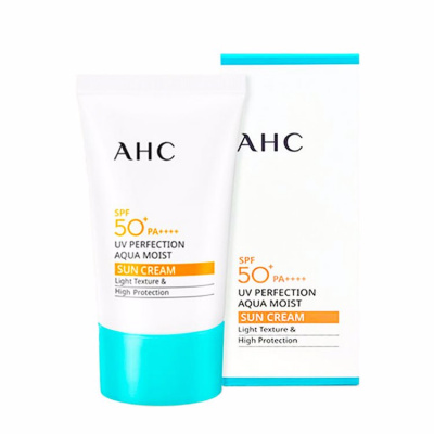 Солнцезащитный водостойкий крем  AHC Uf Perfection Aqua Moist Sun Cream SPF50+/PA++++ 